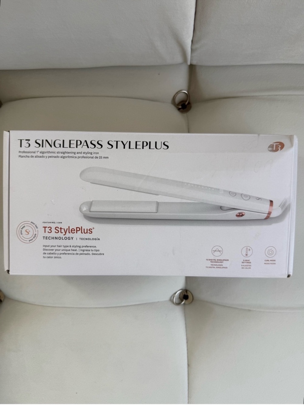 T3 White Hair Straightening Iron with Rose Gold Accent - Picture 5 of 6